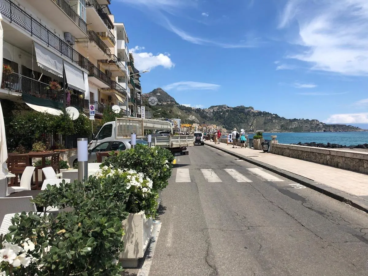 Holiday House In Lungomare Tysandros Giardini Naxos contacts
