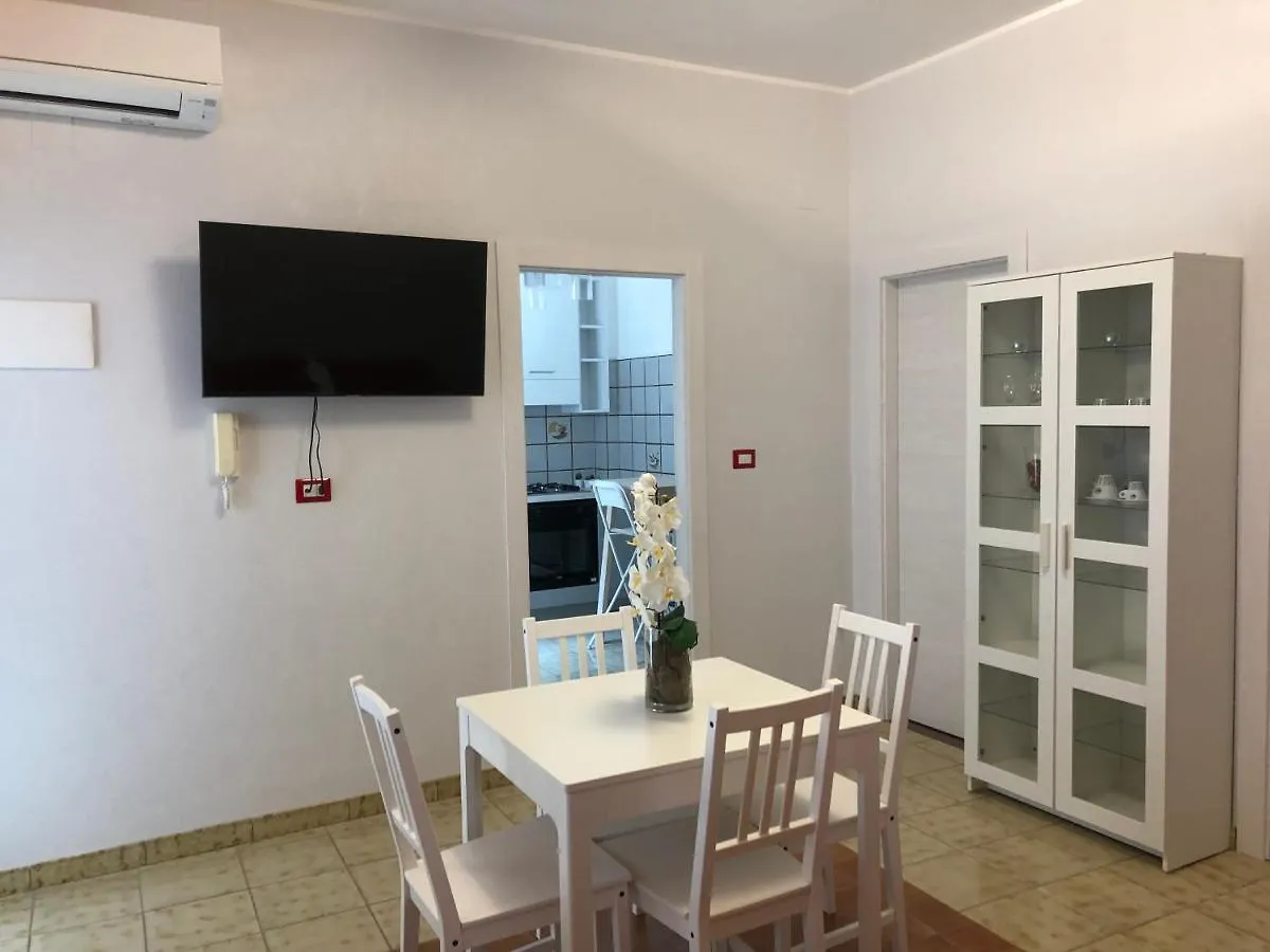 Holiday House In Lungomare Tysandros ジャルディーニ・ナクソス イタリア